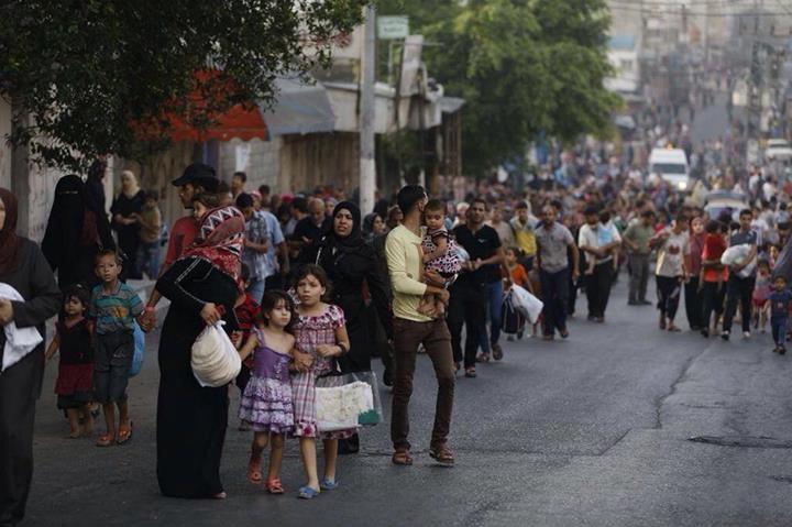 Les familles palestiniennes quittent les zones interdites