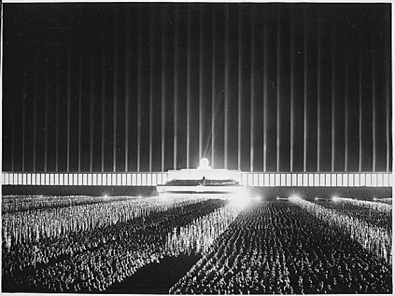 Résultat de recherche d'images pour "congres nuremberg 1935"